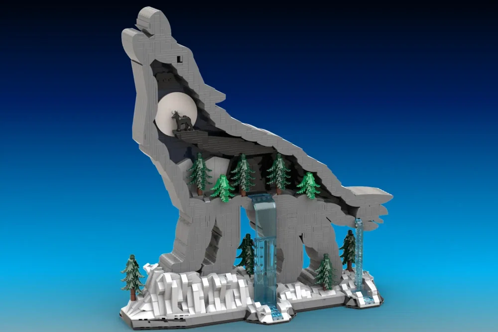 Grey Wolf - forest hunter