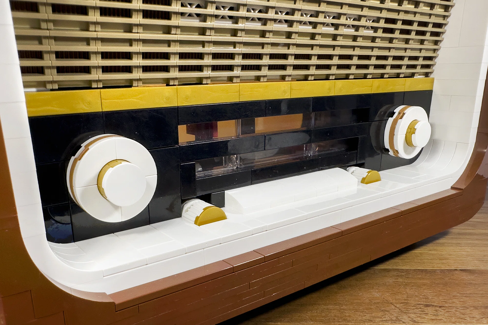 Vintage Radio – image 3