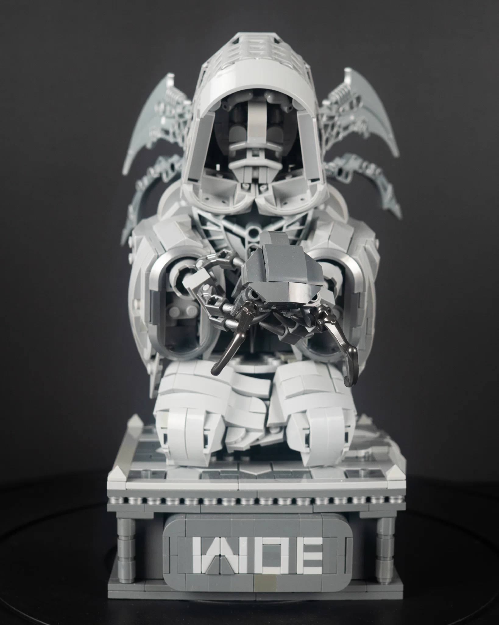 The Four Gargoyles – image 5