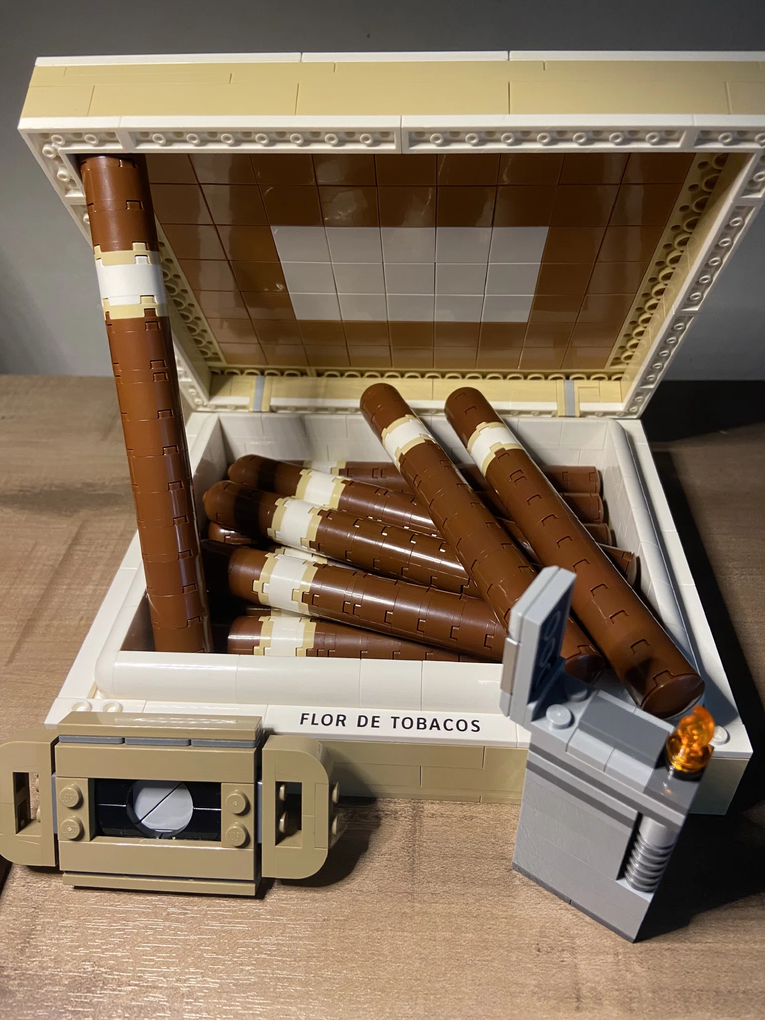 The cigar box – image 2